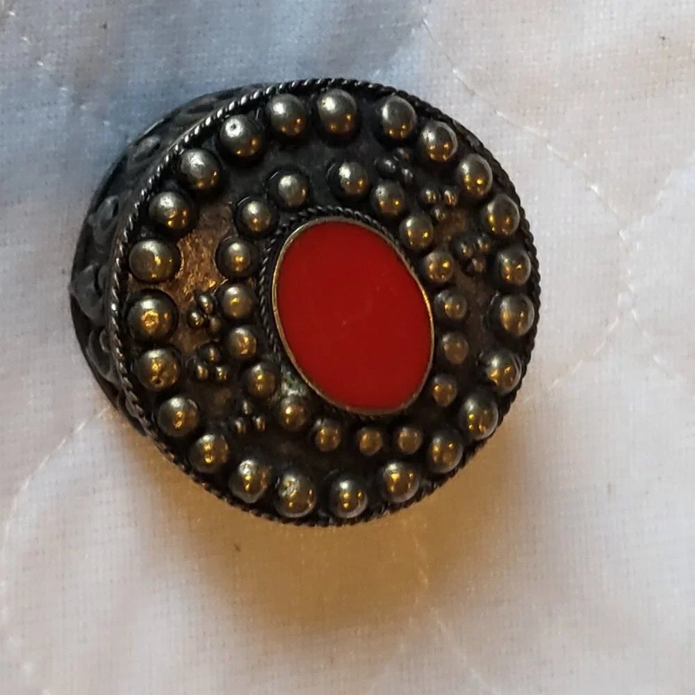 Vintage Red Dot Gold Toned Blue Velvet Lined Case Lidded Miniature Pill Case